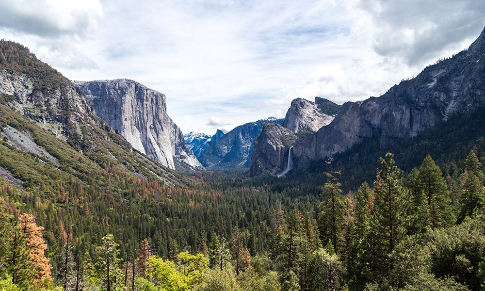 10 Of The Most Incredible Trails In The World 10 Of The Most Incredible Trails In The World
