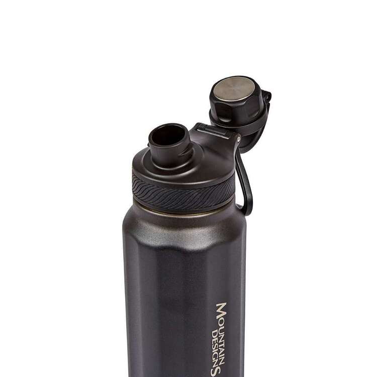 Hydro 900 Insulated Bottle Black 900 mL Hydro 900 Insulated Bottle Black 900 mL