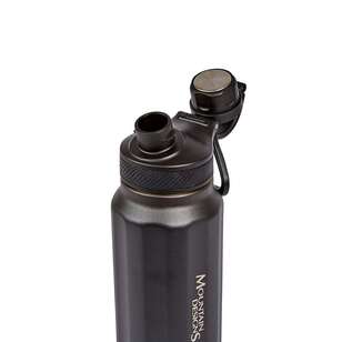 Hydro 900 Insulated Bottle Black 900 mL Hydro 900 Insulated Bottle Black 900 mL