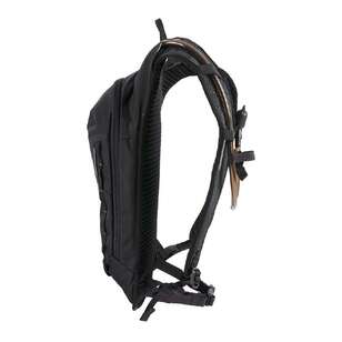 Flow Plus 6 Hydro Pack Black 6 L Flow Plus 6 Hydro Pack Black 6 L