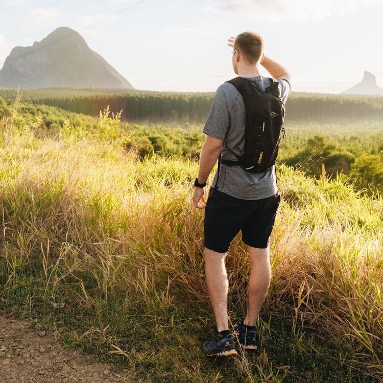 Flow Plus 6 Hydro Pack Black 6 L Flow Plus 6 Hydro Pack Black 6 L