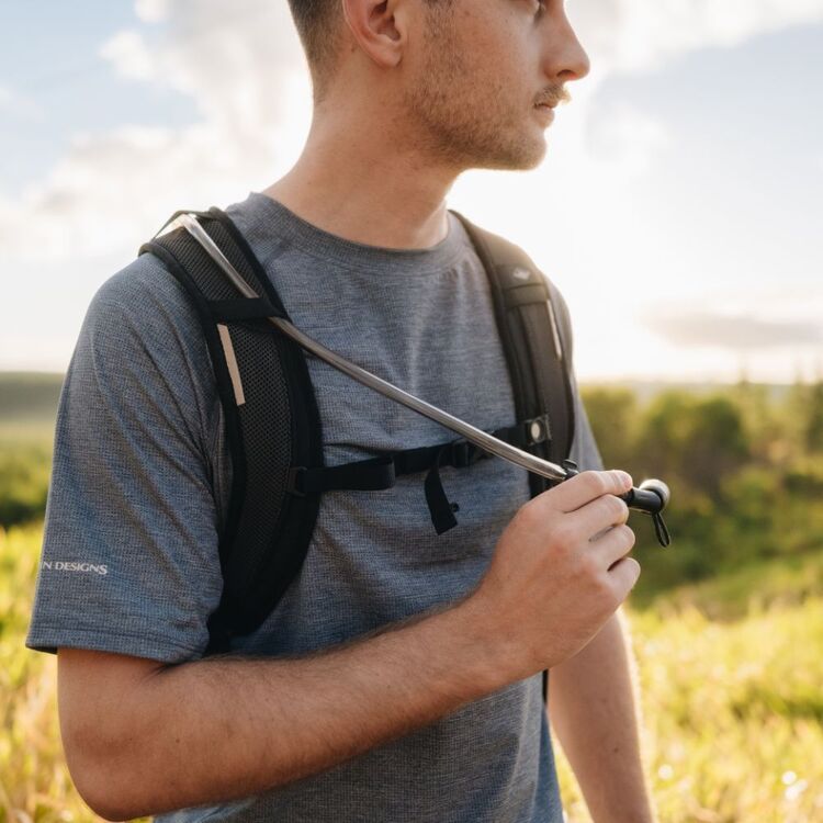 Flow Plus 6 Hydro Pack Black 6 L Flow Plus 6 Hydro Pack Black 6 L