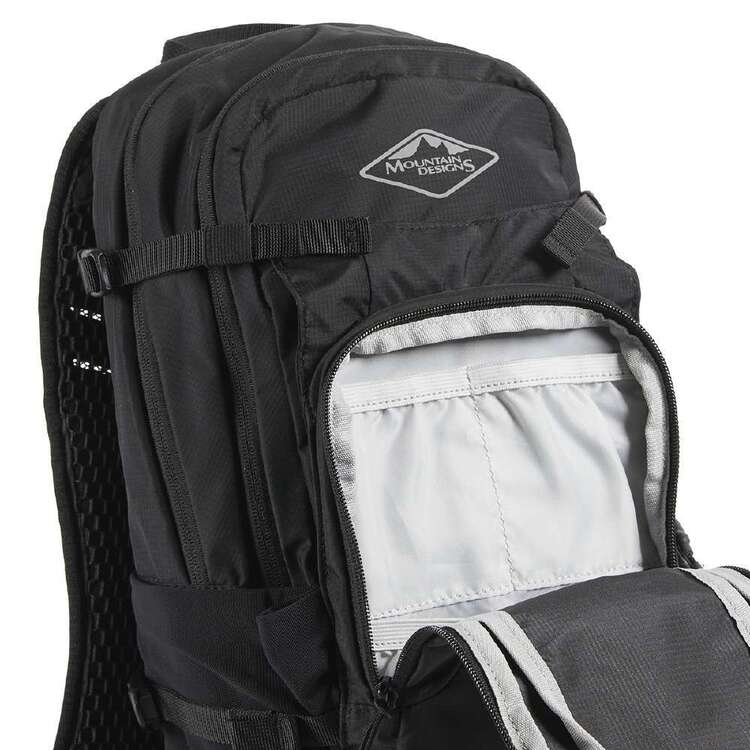 Pursuit Plus 12 Hydro Pack Black 12 L Pursuit Plus 12 Hydro Pack Black 12 L