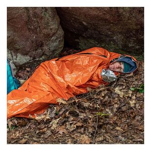 Survive Outdoors Longer Emergency Bivvy With Rescue Whistle & Tinder Cord  Regular