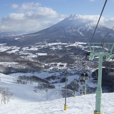 A Skiers Guide to Japan A Skiers Guide to Japan