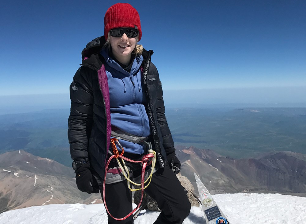 Alyssa Azar Summits Mount Elbrus