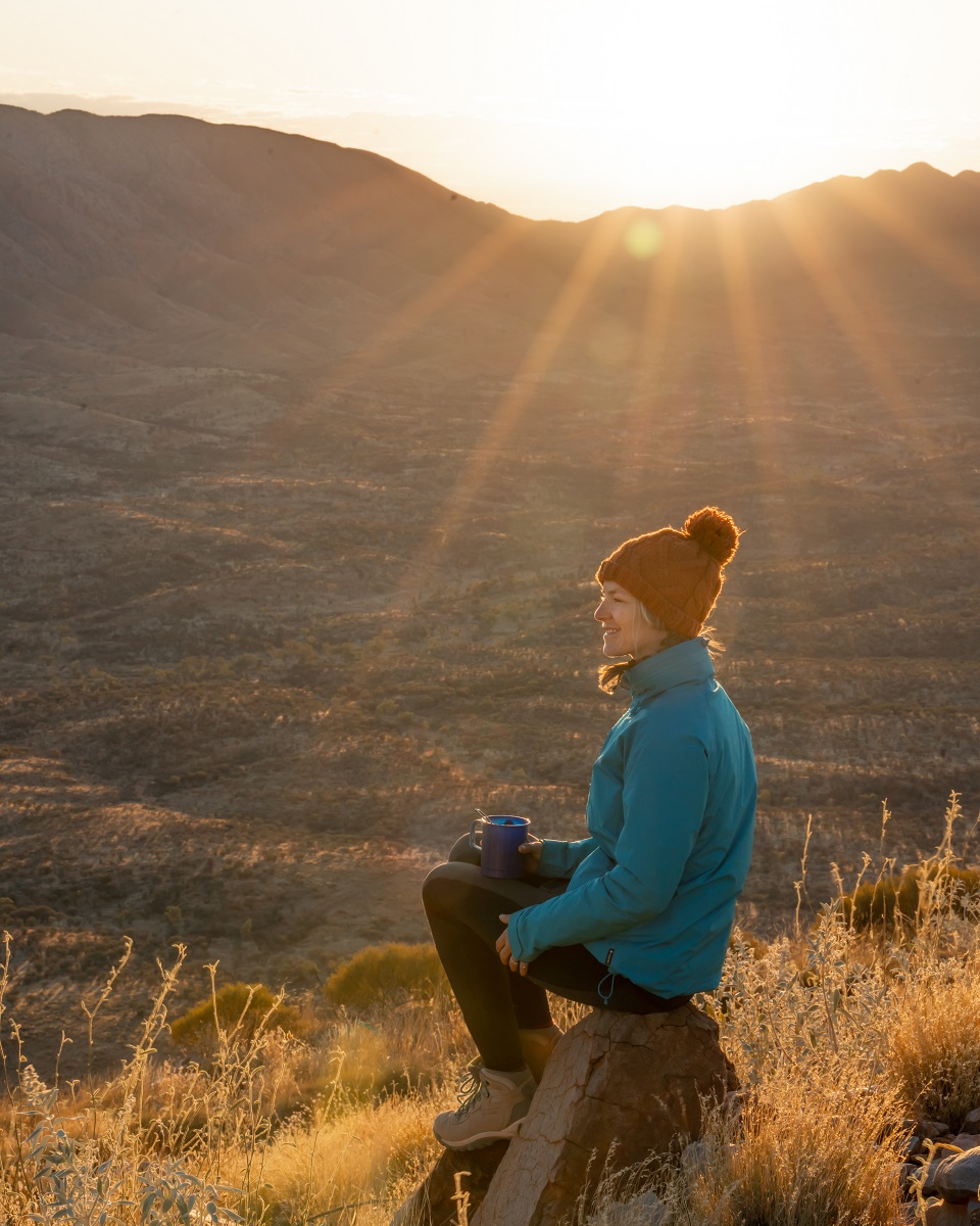 Sunrises & Sunsets Sunrises & Sunsets