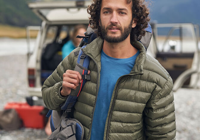 Down vs Synthetic Jackets: Which is Better? Down vs Synthetic Jackets: Which is Better?