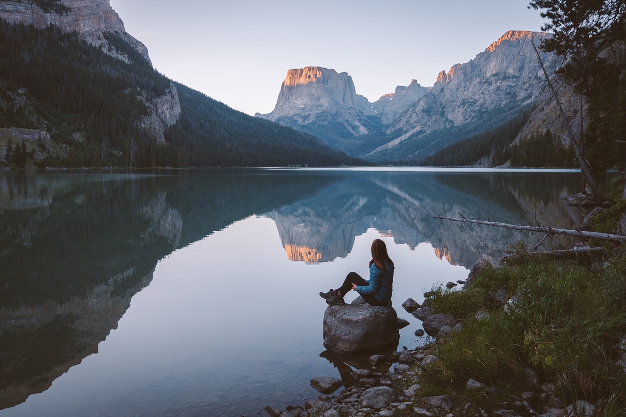 Examining The Quintessential Outdoor Jacket Examining The Quintessential Outdoor Jacket