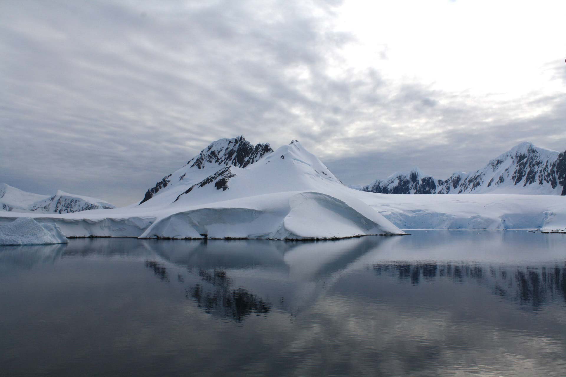 Incredible views of the Antarctic region landscape