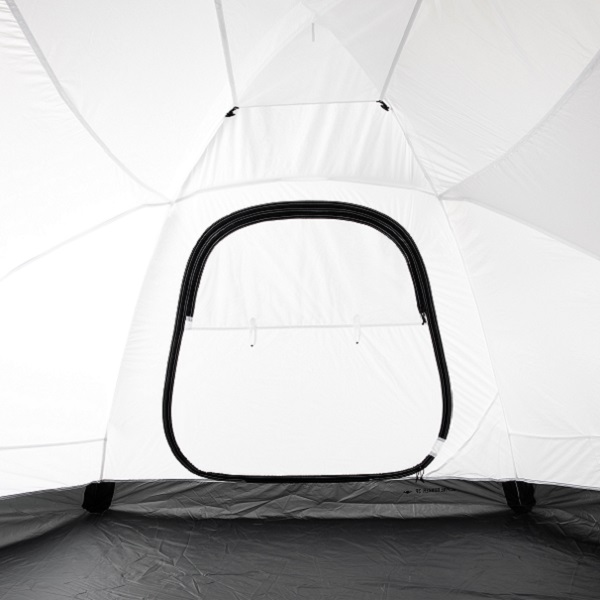 A Tub Floor To Guard Against The Elements A Tub Floor To Guard Against The Elements