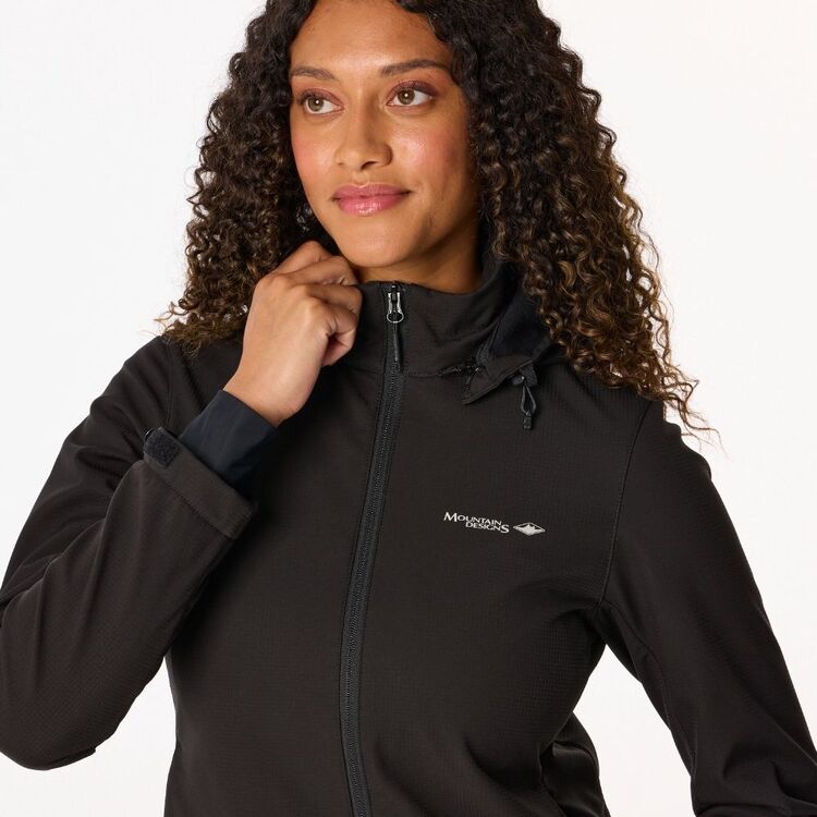 Women's Alta Softshell Jacket Black Women's Alta Softshell Jacket Black