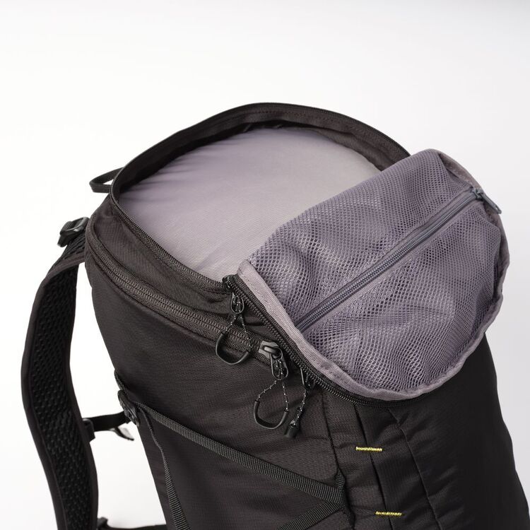 Escape Hike 30L Day Pack Black 30 L Escape Hike 30L Day Pack Black 30 L