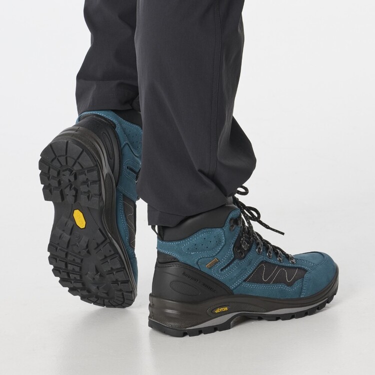 Mountain Designs Women's Switchback Waterproof Mid Boots Tarn Blue Mountain Designs Women's Switchback Waterproof Mid Boots Tarn Blue
