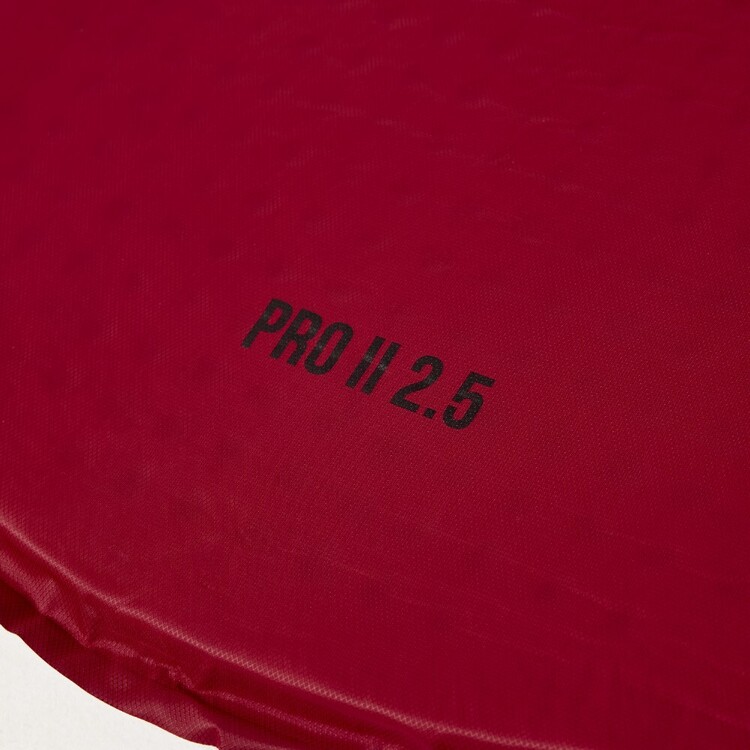 Mountain Designs Pro II 2.5 Mat Red Mountain Designs Pro II 2.5 Mat Red