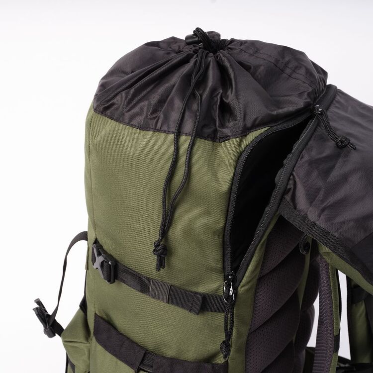 Mountain Designs Gecko Daypack Deep Forest 30 L Mountain Designs Gecko Daypack Deep Forest 30 L