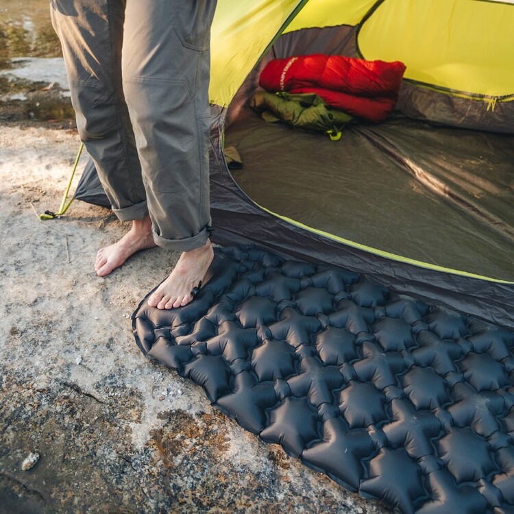 Mountain Designs Airlite Pump 6.5 Sleeping Mat Grey Mountain Designs Airlite Pump 6.5 Sleeping Mat Grey