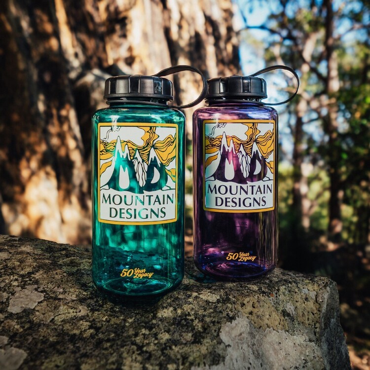 Mountain Designs Tritan Legacy Water Bottle Teal 1 L Mountain Designs Tritan Legacy Water Bottle Teal 1 L