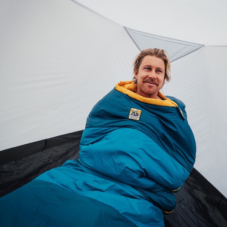 Mountain Designs Overlander 300 Legacy Edition 0° Synthetic Sleeping Bag Teal Left Hand Zip Mountain Designs Overlander 300 Legacy Edition 0° Synthetic Sleeping Bag Teal Left Hand Zip