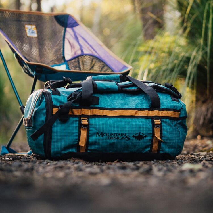 Mountain Designs Expedition Pro Legacy Edition Duffle Teal 40 L Mountain Designs Expedition Pro Legacy Edition Duffle Teal 40 L
