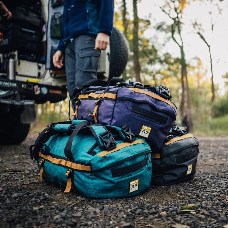 Mountain Designs Expedition Pro Legacy Edition Duffle Teal 40 L Mountain Designs Expedition Pro Legacy Edition Duffle Teal 40 L