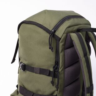 Mountain Designs Gecko Daypack Deep Forest 30 L Mountain Designs Gecko Daypack Deep Forest 30 L