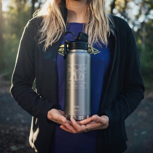 Mountain Designs Hydro Insulated Legacy Edition Water Bottle Silver 1.1 L Mountain Designs Hydro Insulated Legacy Edition Water Bottle Silver 1.1 L