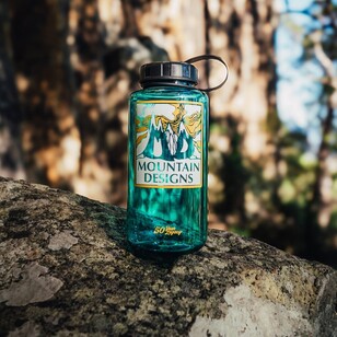 Mountain Designs Tritan Legacy Water Bottle Teal 1 L Mountain Designs Tritan Legacy Water Bottle Teal 1 L