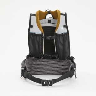 Mountain Designs Outrace Legacy Edition Day Pack Charcoal 20 L Mountain Designs Outrace Legacy Edition Day Pack Charcoal 20 L