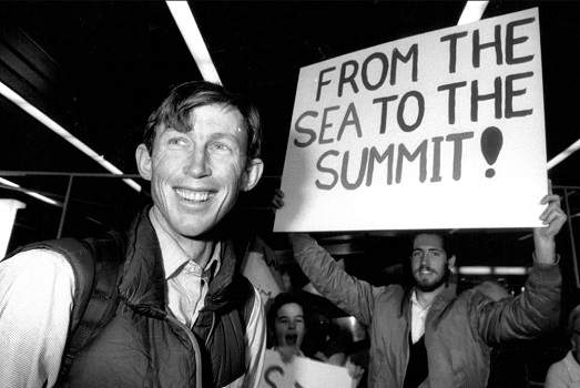 Tim Macartney-Snape Was The First Australian To Summit Everest Tim Macartney-Snape Was The First Australian To Summit Everest