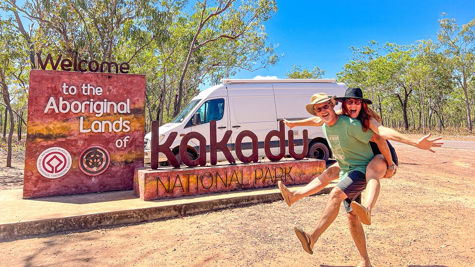 Meet Nigel & Sue Meet Nigel & Sue